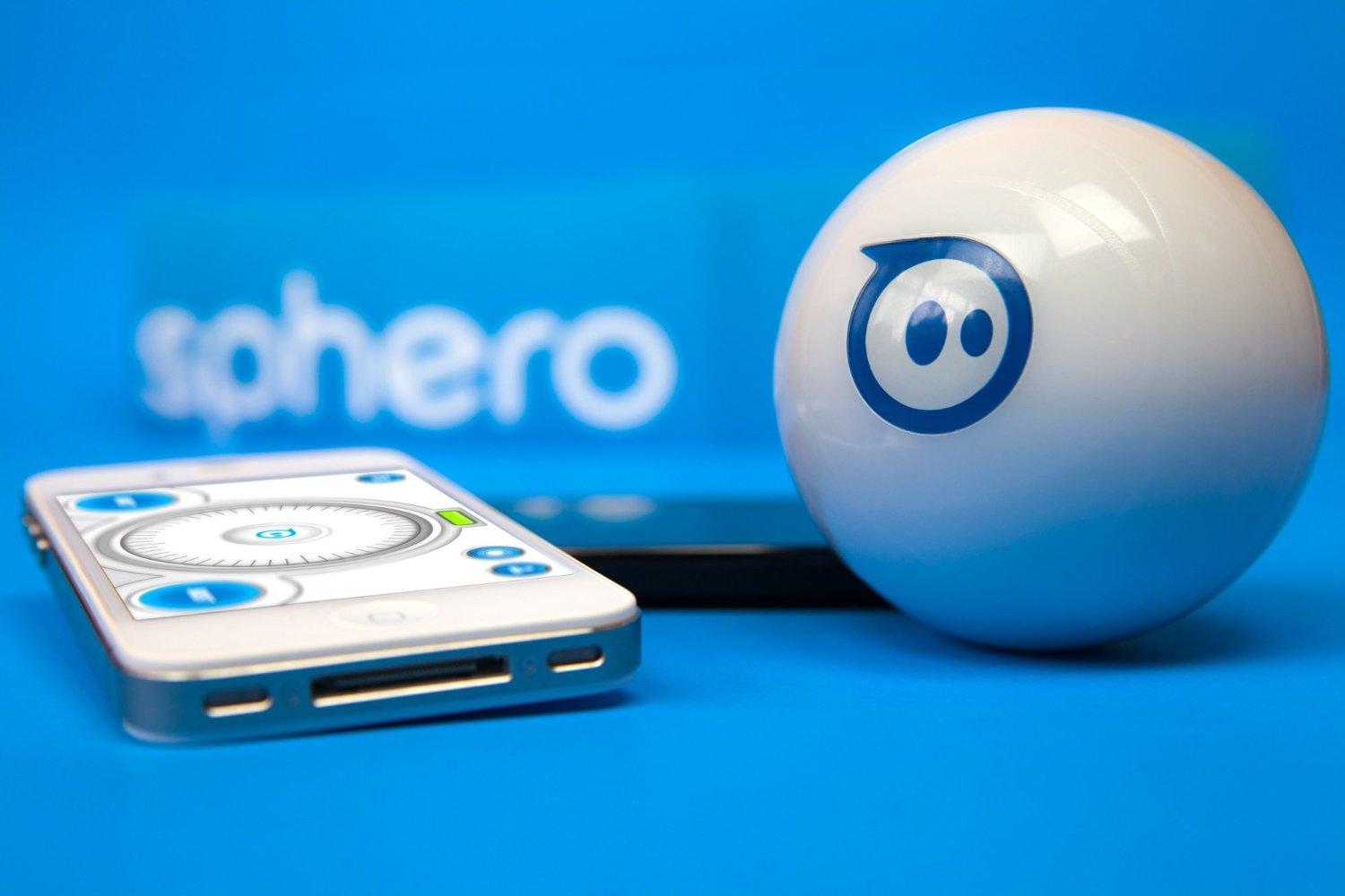 Sphero 2.0, la sfera che si controlla via bluetooth